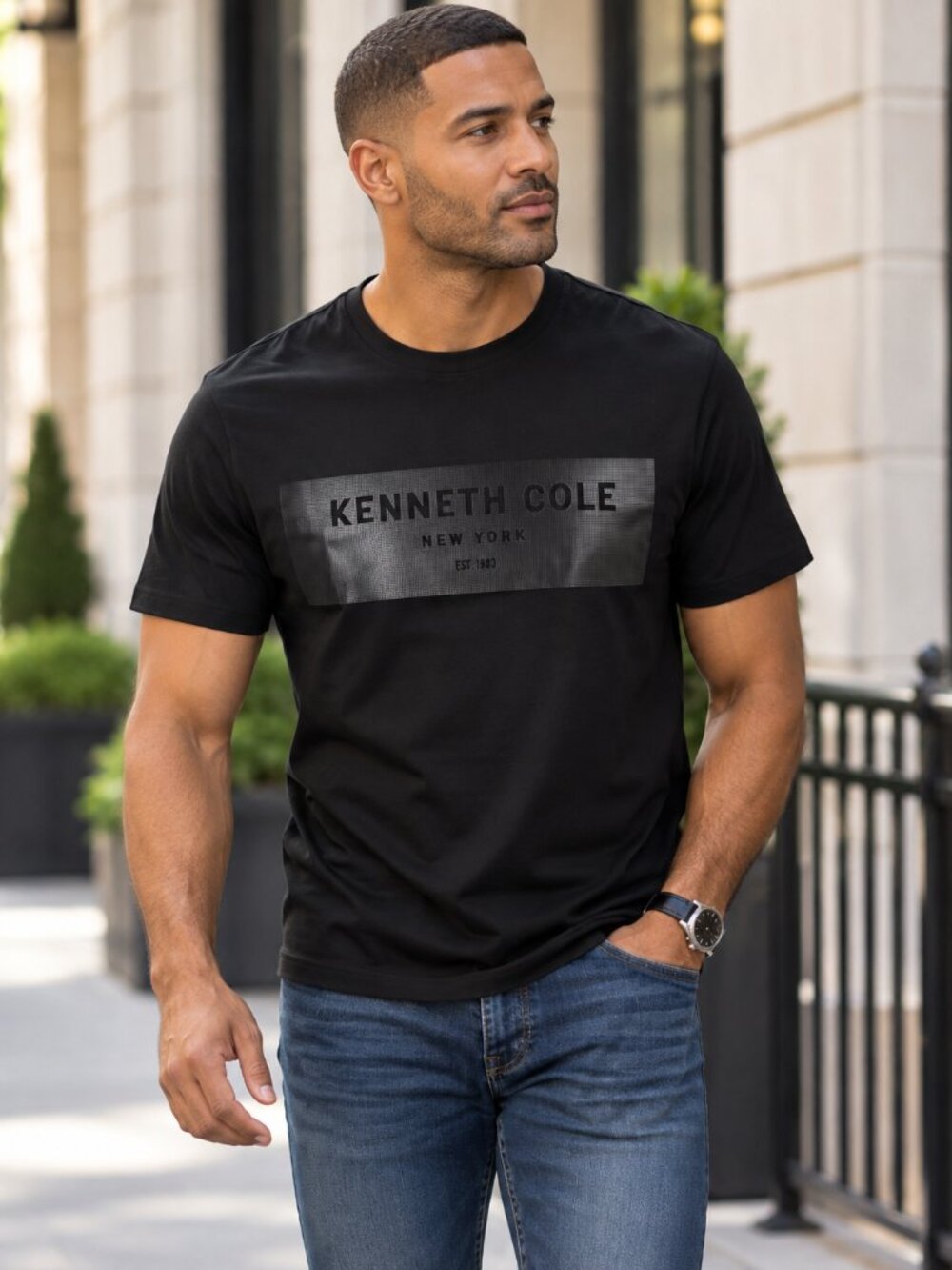 Kenneth Cole Men’s Logo Graphic Crew Neck T-Shirt Black Size M NWT